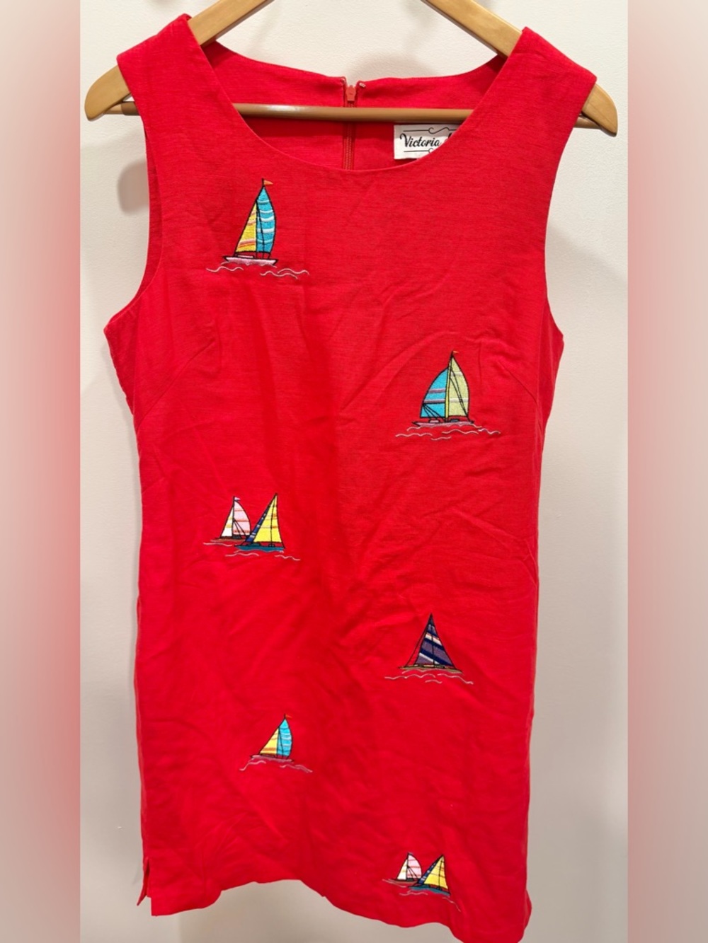 VINTAGE VICTORIA HOLLEY Embroidered Sailboats Linen Dress